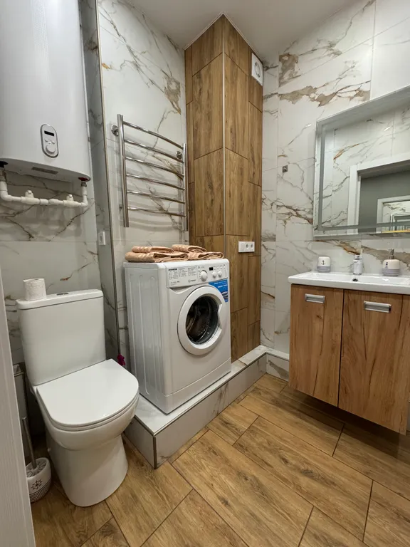 Новая дизайнерская 2-комнатная квартира в новом ЖК Эталон