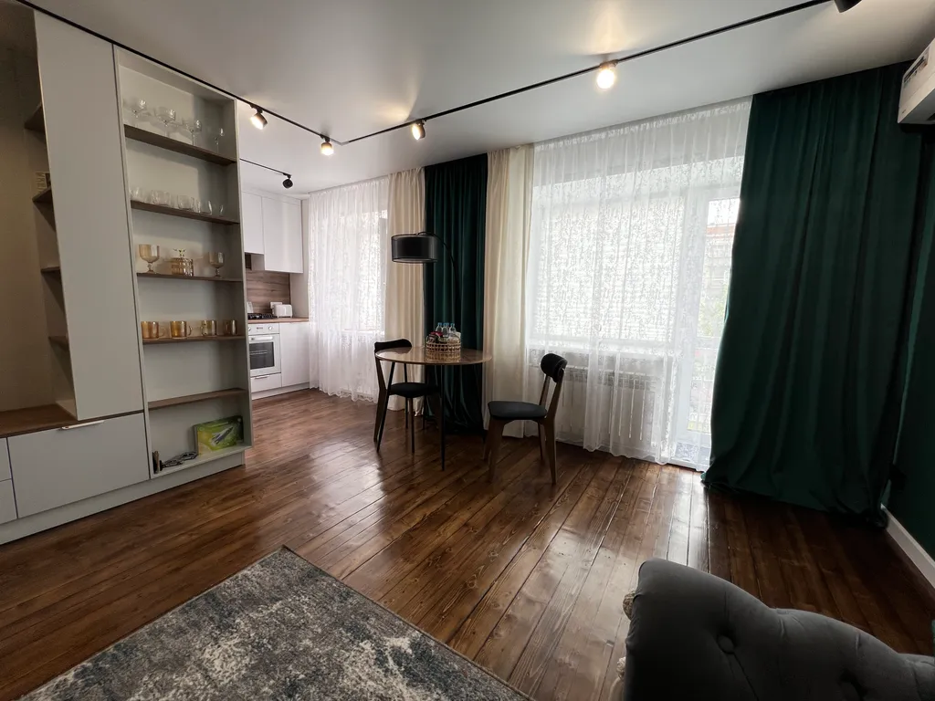 Квартира с авторским ремонтом в центре города