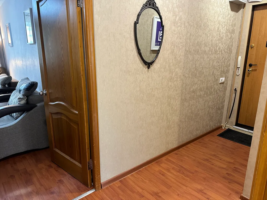 "В Гости!" на Кирова 87 (2к квартира рядом с Цирком)