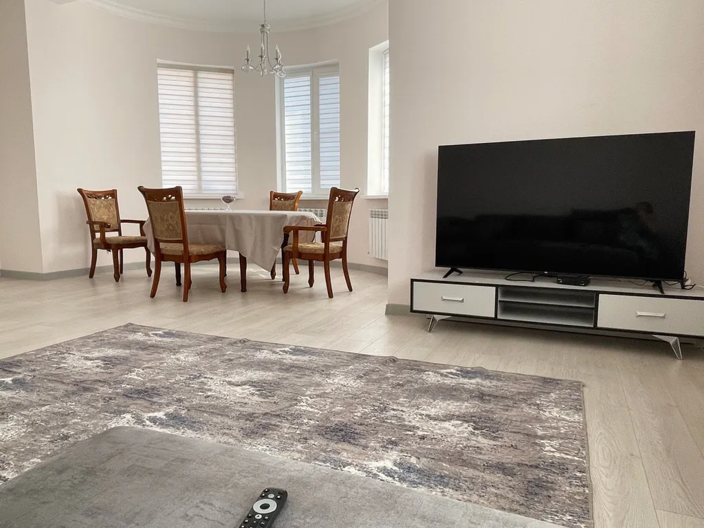 Уютный дом на берегу Каспийского моря