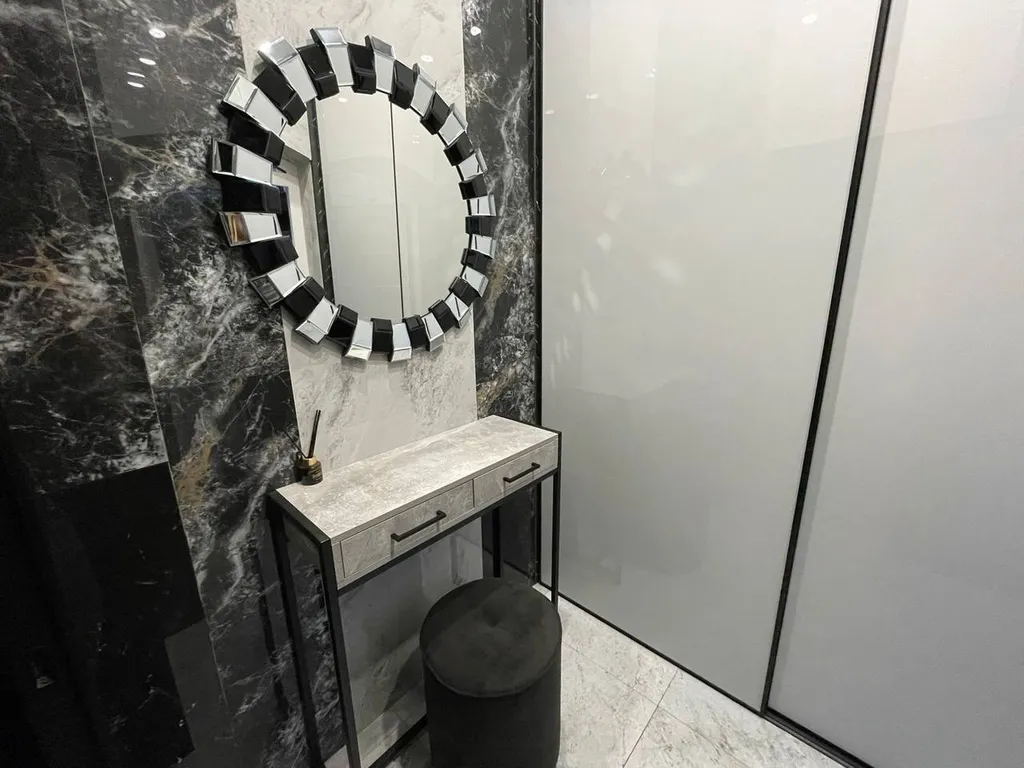 Новый, уютный, современные дом с дизайнерским ремонтом