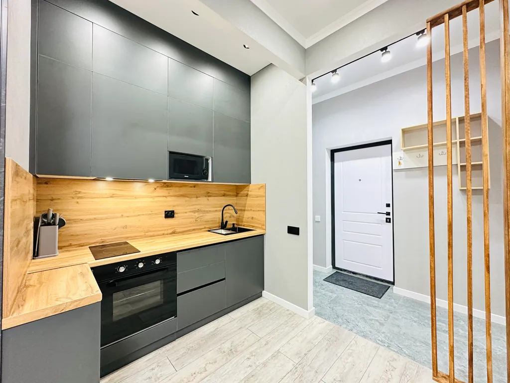 Двухкомнатная квартира с видом на город