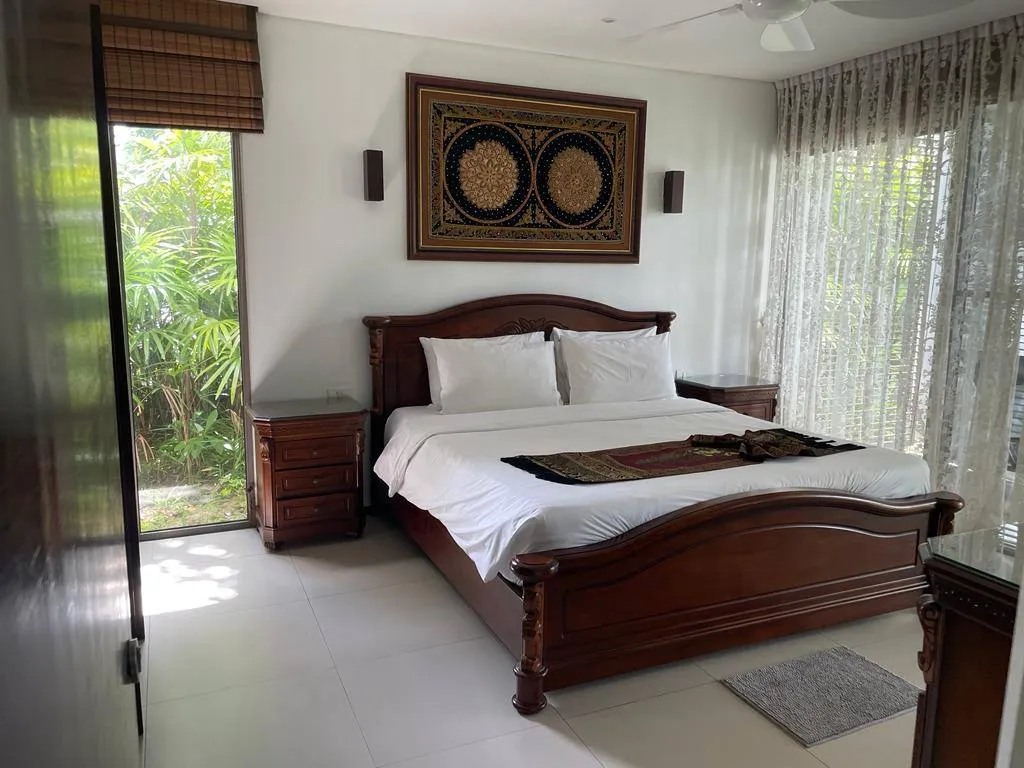 Апартамент (140м2) 2 спальни в 200-х метрах от моря