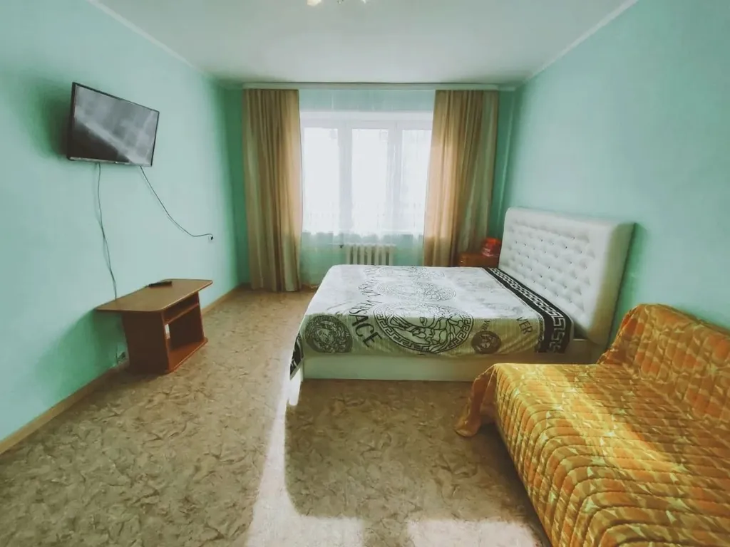 Двухкомнатная квартира Домашний Очаг на Лазурной 35