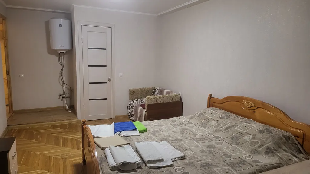 Уютная комната — аренда посуточно в Кисловодск