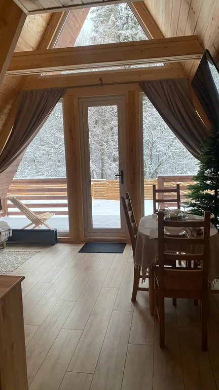 Дом с баней и чаном