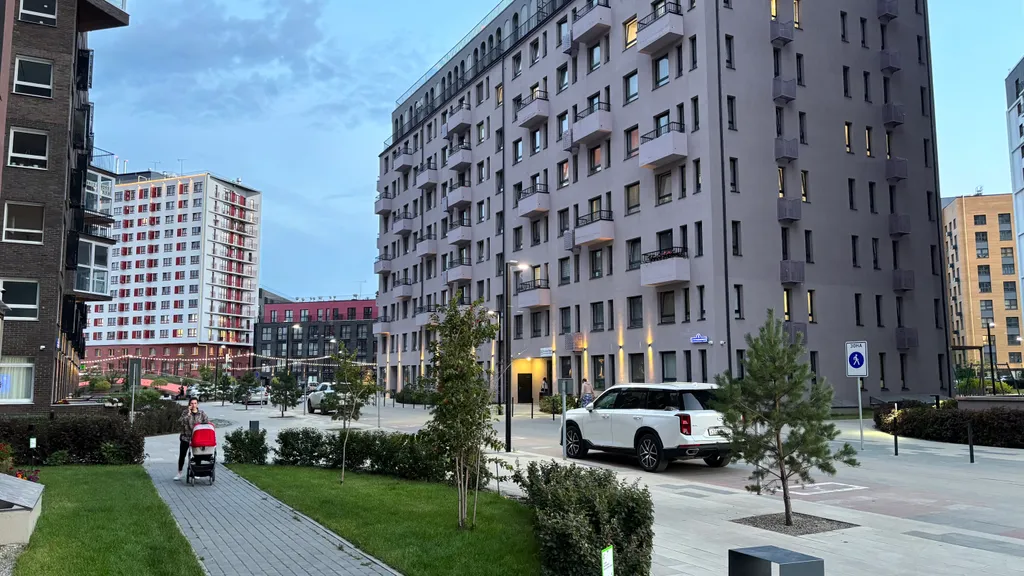 Квартира Квартира с детской и большой кухней-гостинной — Тюмень