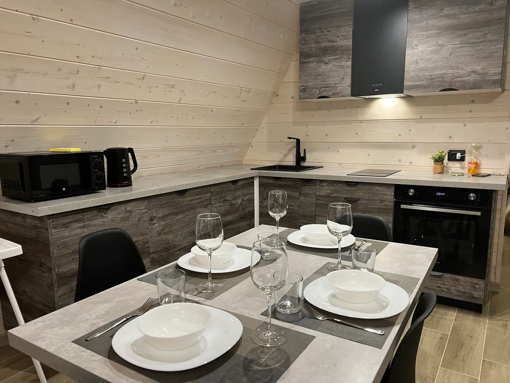 Коттедж aframe на 6 персон с купелью и баней на дровах