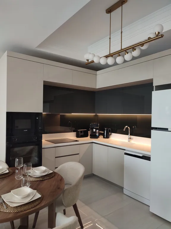 Просторная квартира 1+1 со всем необходимым в комплексе Azura world