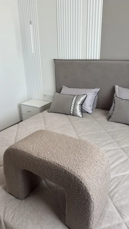 4 комнатный Дом с бассейном