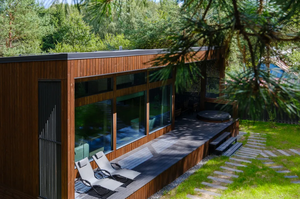 Коттедж Премиальное шале с сауной и купелью в лесу. — аренда посуточно в Заславль