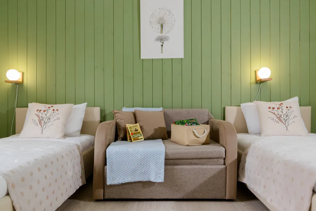 Дом с патио зоной на террасе