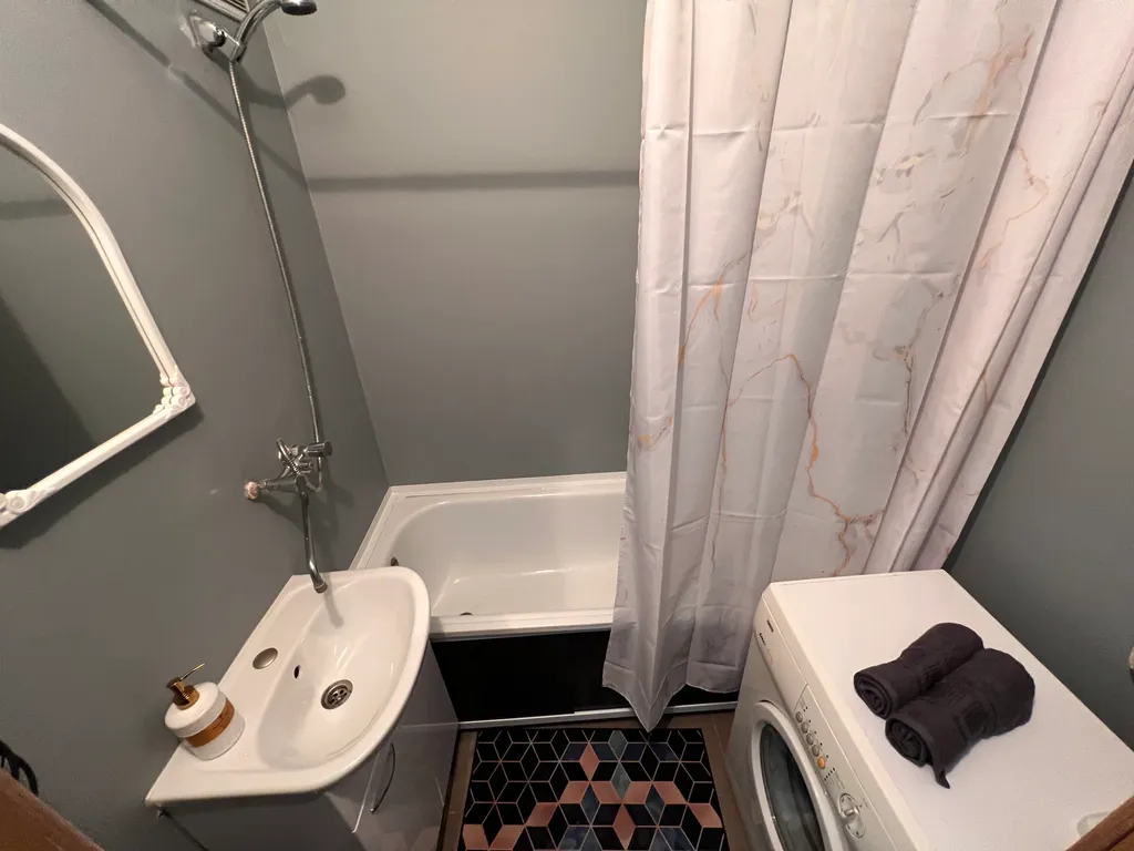 Апартаменты с Кондиционером на Б.Юности 41а