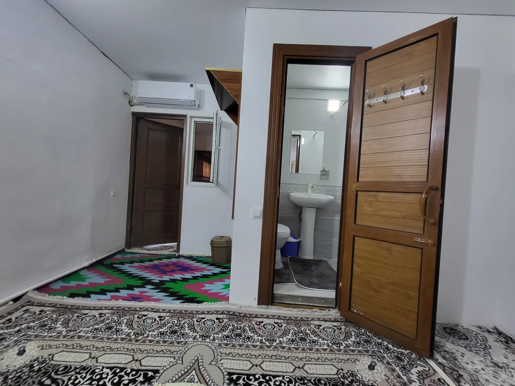 Стандартный номер с душем в ичан-кала