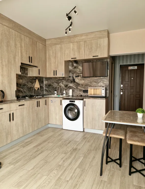 Новая чистая квартира с панорамным остеклением