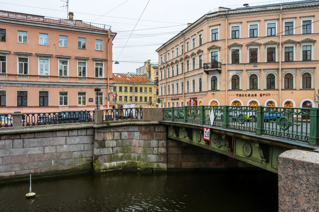 Тихая и красивая двухкомнатная квартира в историческом центре города