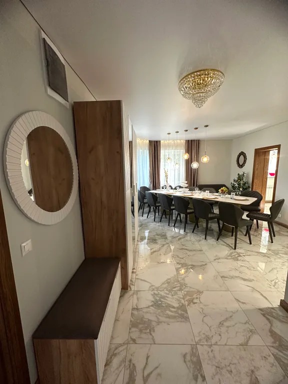 4-комнатный Дом