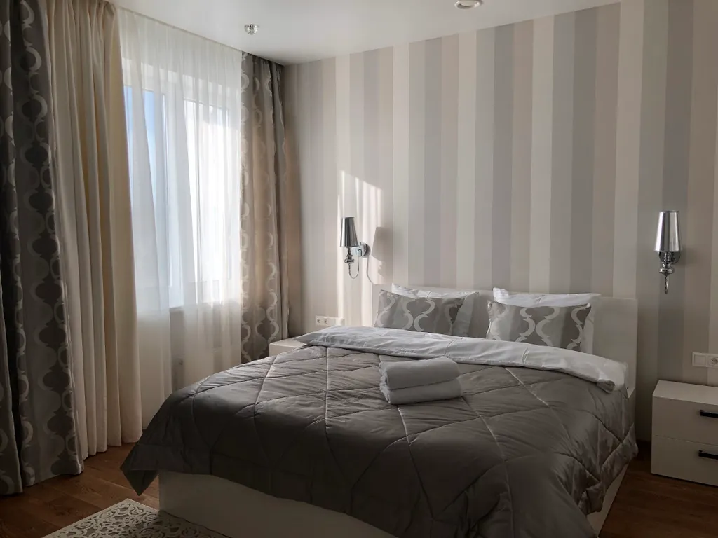 Роскошные 4-комнатные апартаменты с видом на реку