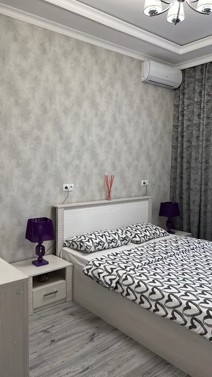 Уютная квартира в центре города с видом на горы