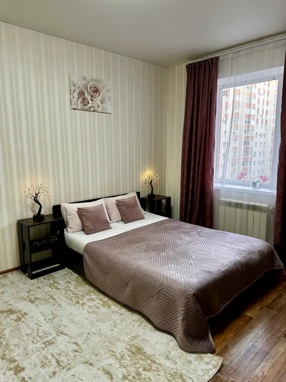 Бело-розовая квартира — аренда посуточно в Ставрополь