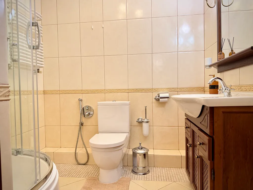 Квартира 3-к квартира в Светлогорске возле Тихого озера — Светлогорск