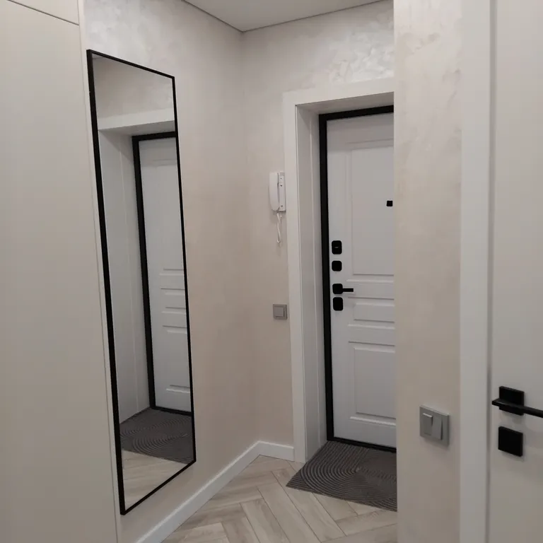 Квартира в центре с терассой и видом на горы