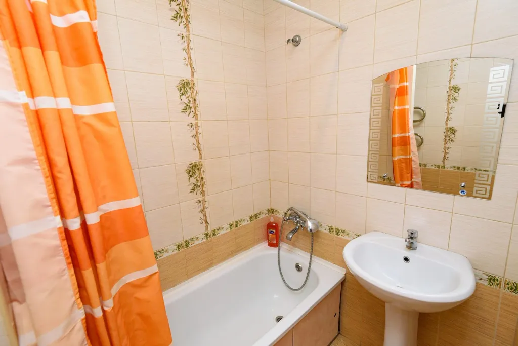 Просторная современная 2-комнатная квартира в центре