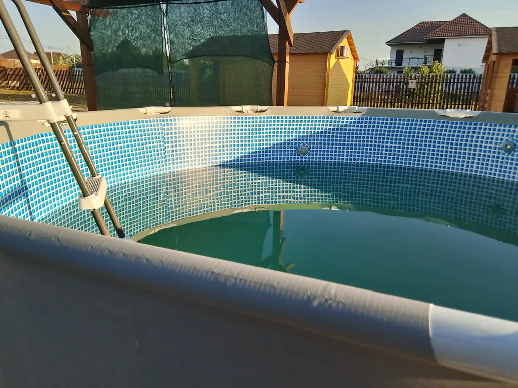 Коттедж Домик для семьи — Кучугуры