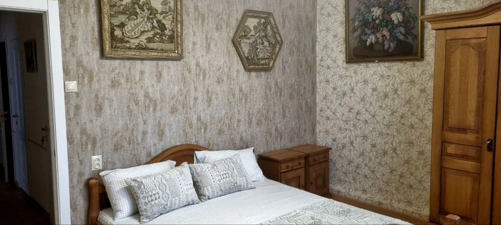 Тихий Домик с видом на горы