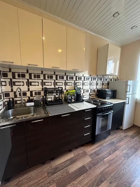 Теплая квартира с уютной, домашней энергетикой рядом со склоном