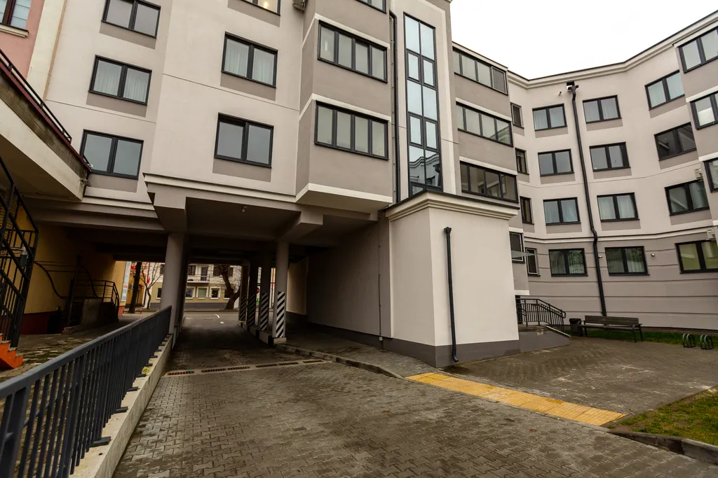 Новая 3-комнатная квартира в центре