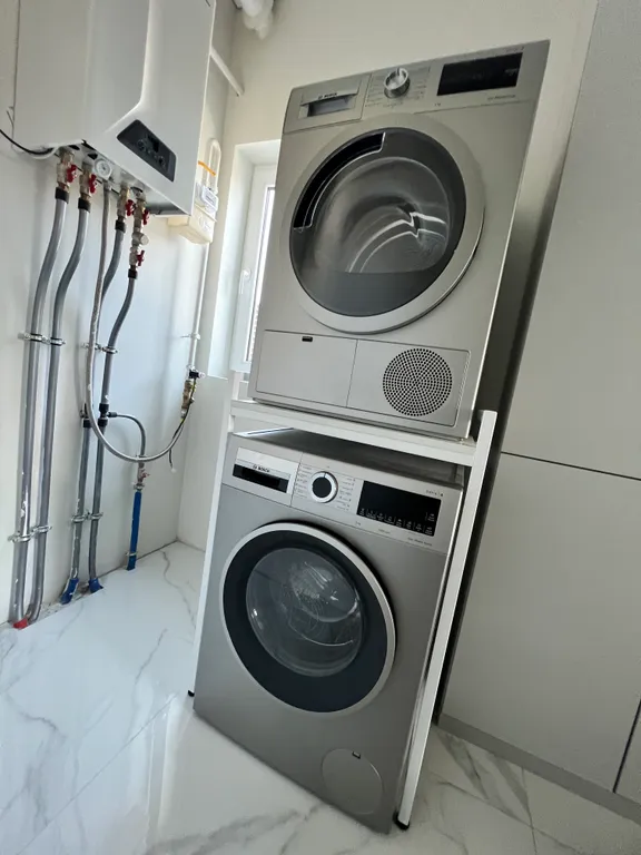 Дом с бассейном и сауной