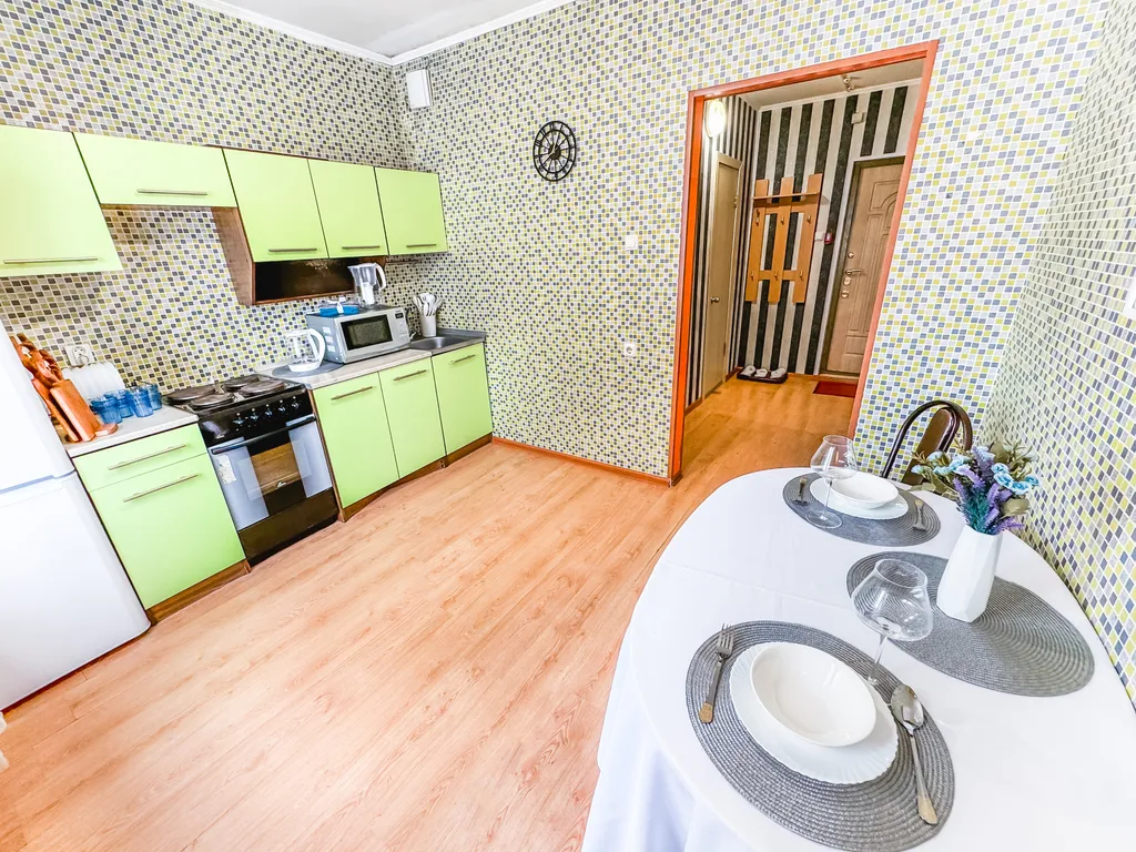 Квартира Просторная квартира с современным дизайном и мягкой мебелью — Лобня