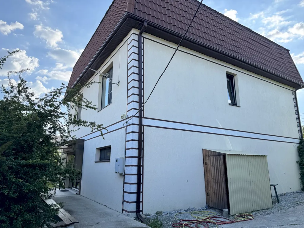 Двухэтажный коттедж с террасой и мангалом - Голубая бухта