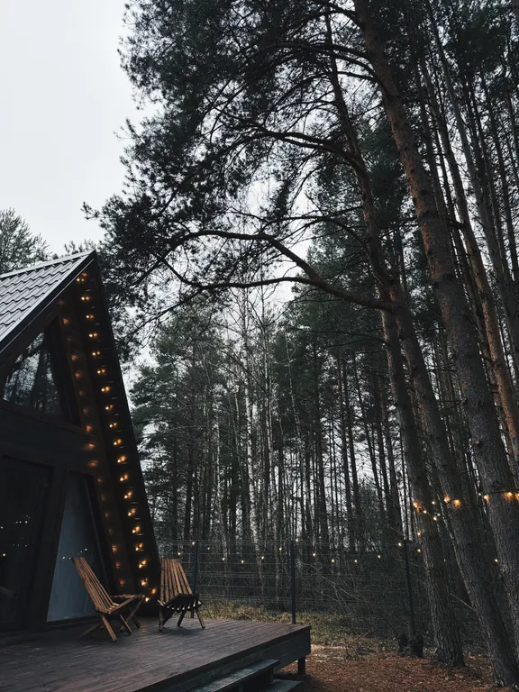 Белый а-фрейм