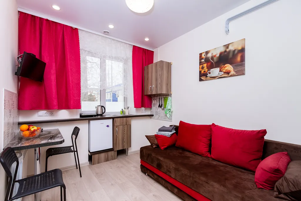 Студия рядом с метро Площади Маркса