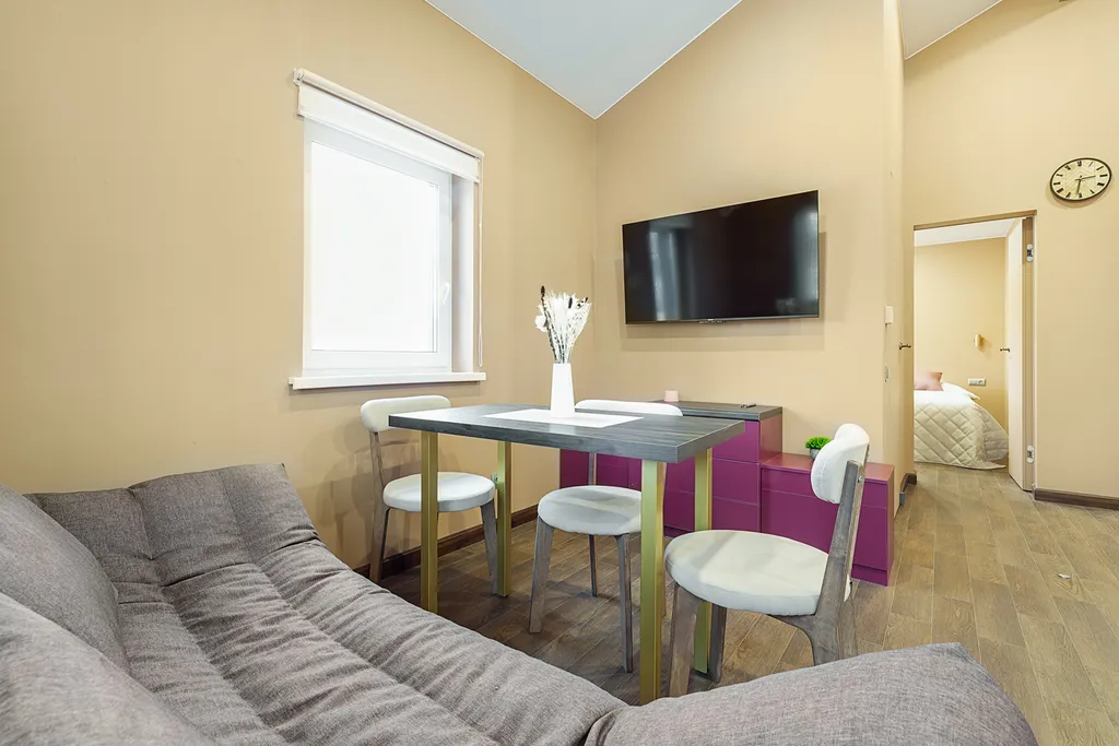 Дом с террасой на берегу Отрадного озера