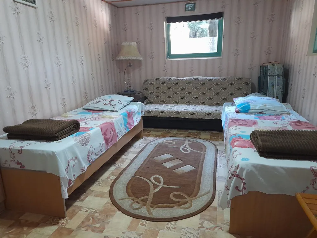 Коттедж Дачка напротив санатория Семашко — аренда посуточно в Симеиз