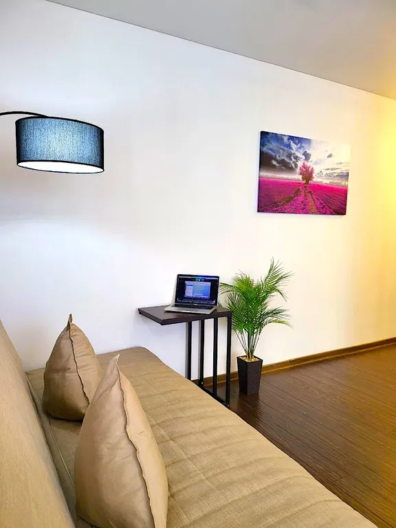 Квартира с видом на озеро