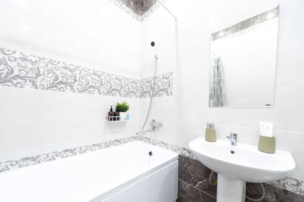 Просторная и люксовая квартира с новым ремонтом возле ТЦ Планета