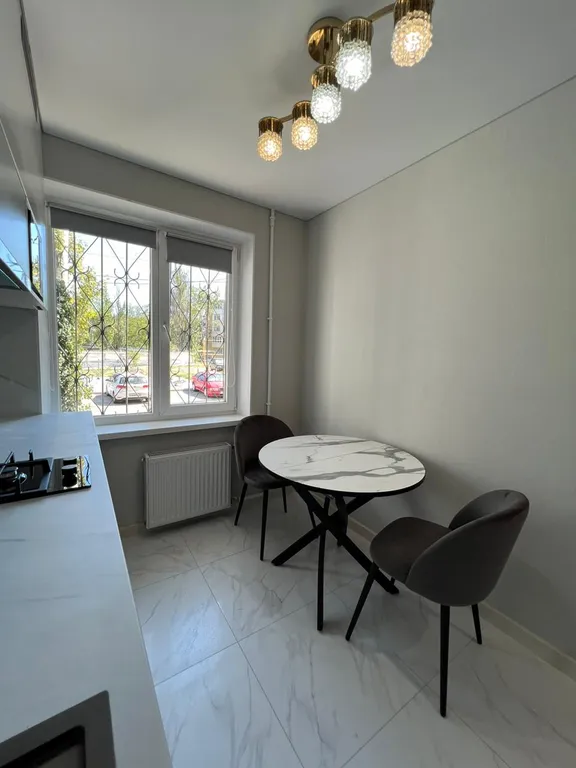 2-х комнатная квартира в центре Керчи с новым ремонтом