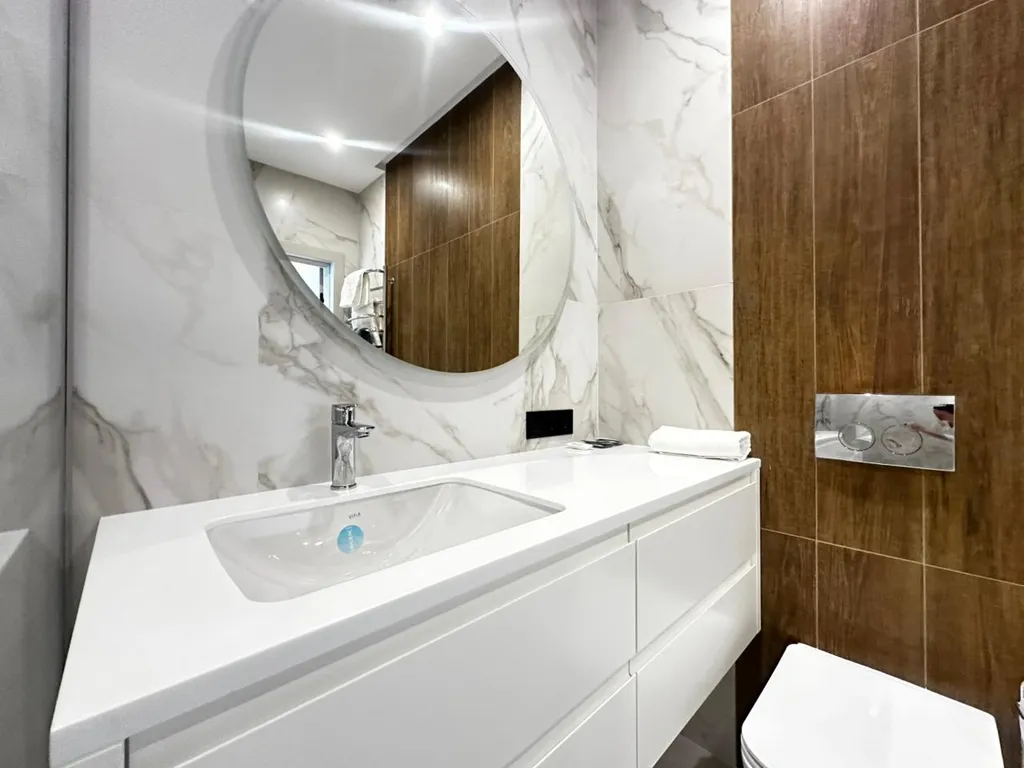 Просторные апартаменты с видом на море