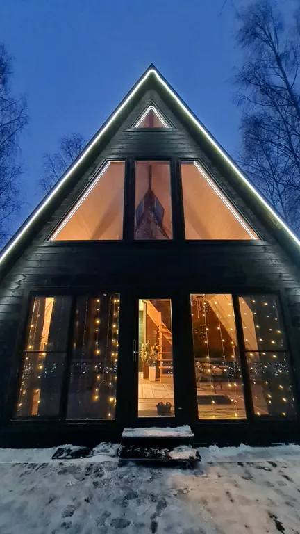 Коттедж З-комнатный дом У Озера в лесу — аренда посуточно в Заокский