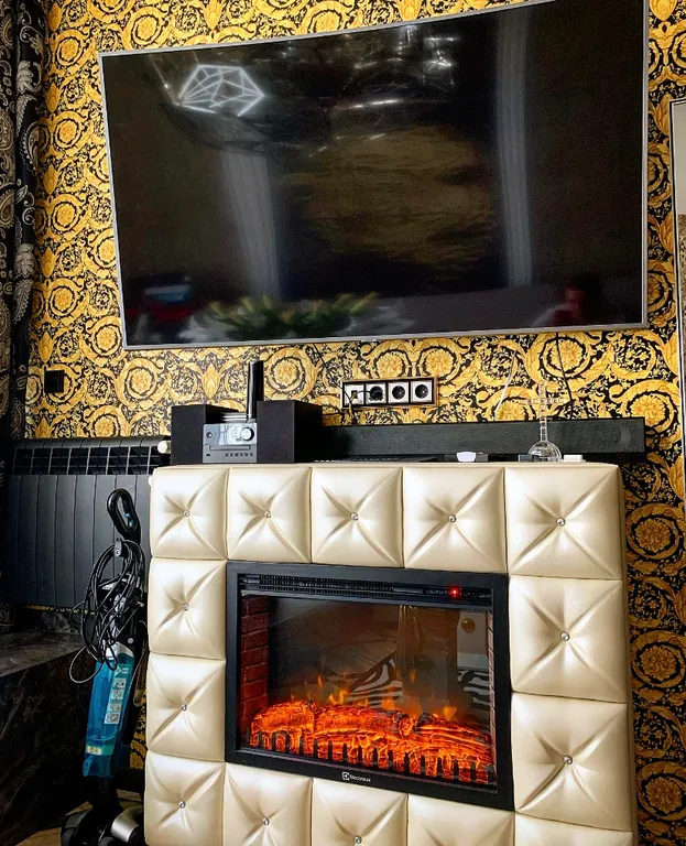 Элитная видовая люкс квартира с террасой дизайна R Cavalli