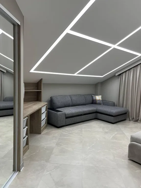 Новая с дизайнерским ремонтом квартира