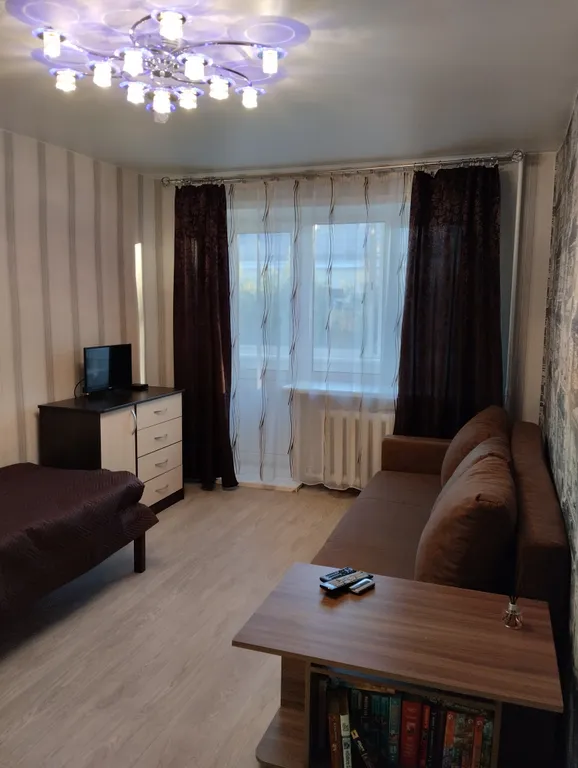 Квартира для командированных от 7-ми суток, 5 раздельных спальных мест — аренда посуточно в Нижний Тагил