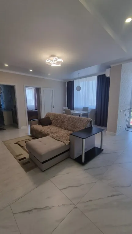 Квартира с панорамной лоджией в ЖК Гвардейский-2