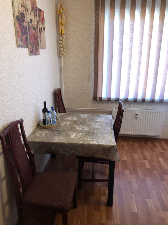 3-комнатная квартира у Невы и метро