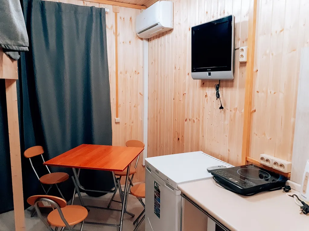 Комната со своим санузлом и мини-кухней в историческом центре Казани