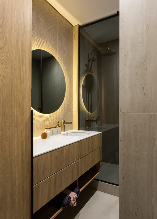 Четырехместная дизайнерская квартира у ТЦ Форум